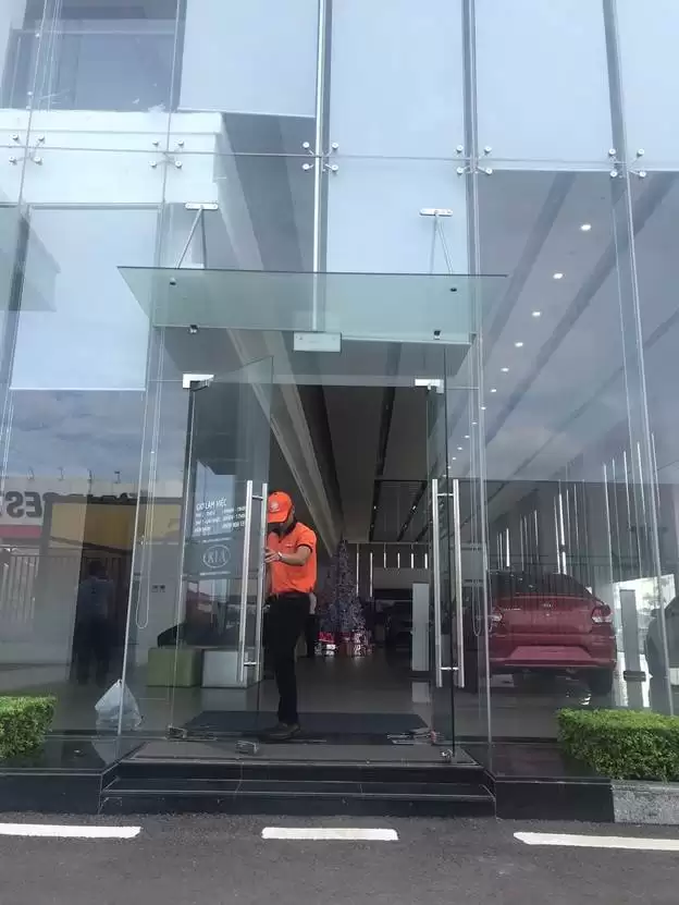 BẢN LỀ SÀN ADLER THẤU HIỂU TÂM LÝ KHÁCH HÀNG NHƯ THẾ NÀO?