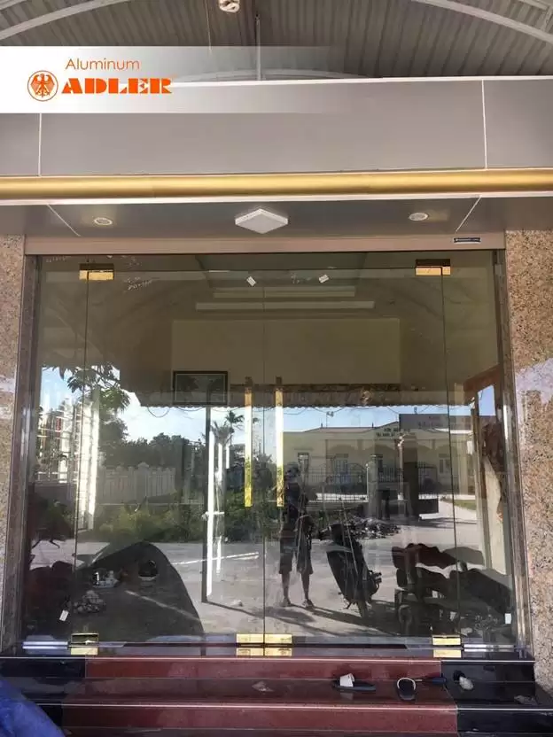 CÁCH CĂN CHỈNH HỆ THỐNG ỐC VÍT TRÊN BẢN LỀ SÀN ADLER