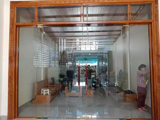 CÁC MẪU CỬA KÍNH THỦY LỰC PHỔ BIẾN HIỆN NAY