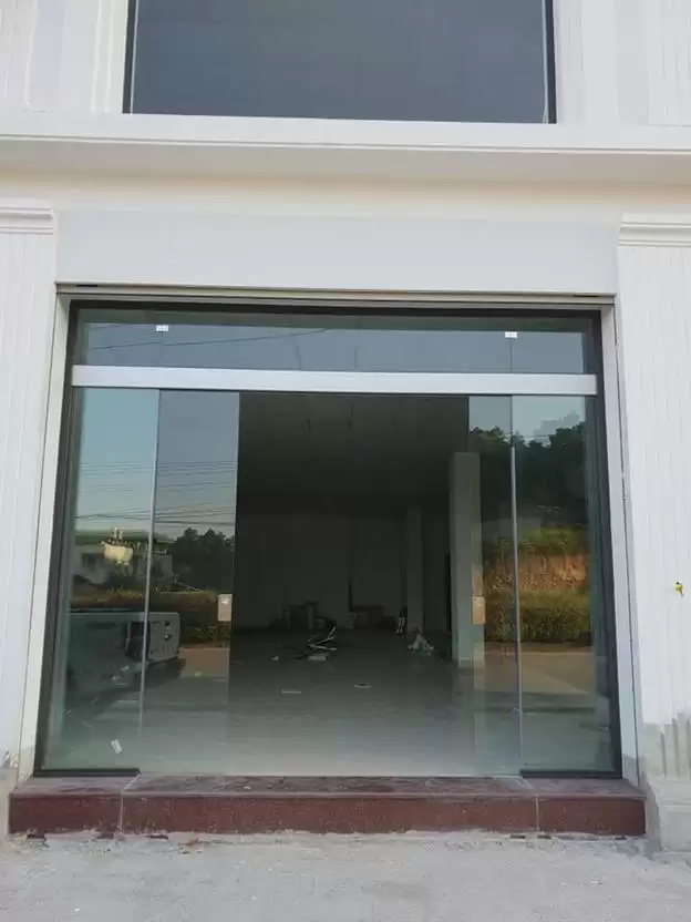 CẤU TẠO CỬA KÍNH RAY TREO