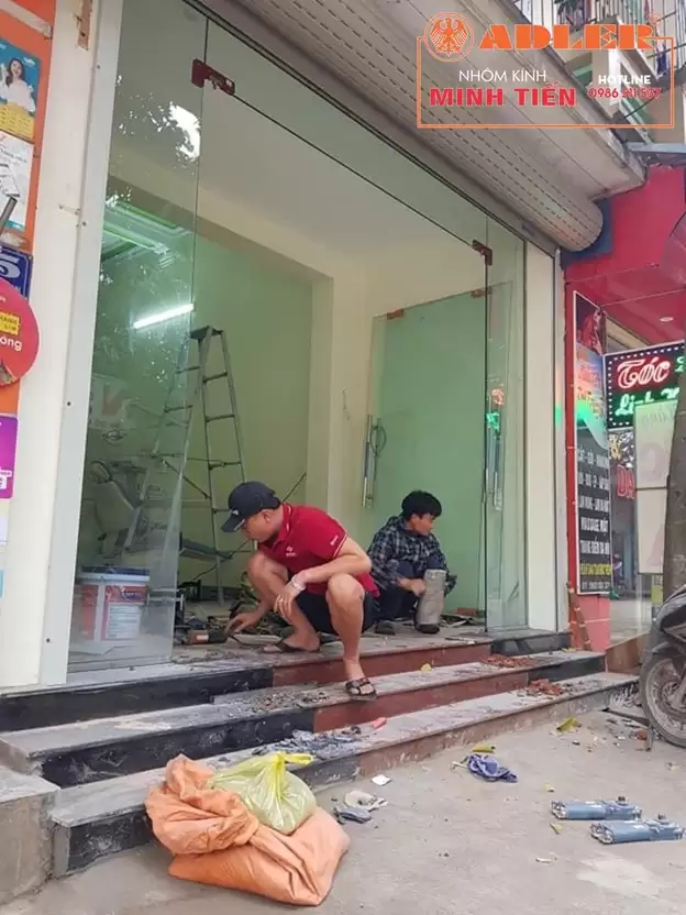 KHI ĐO CỬA KÍNH THỦY LỰC KHÁCH HÀNG CẦN CHÚ Ý ĐIỀU GÌ ?