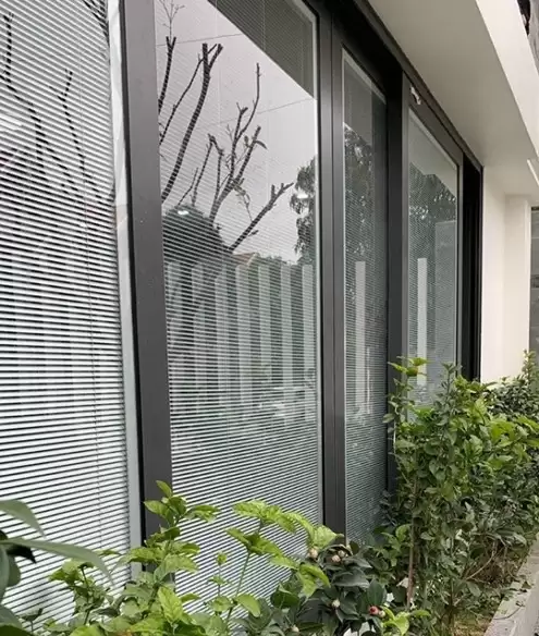 KÍNH HỘP RÈM LÀ GÌ? ỨNG DỤNG CỦA KÍNH HỘP RÈM