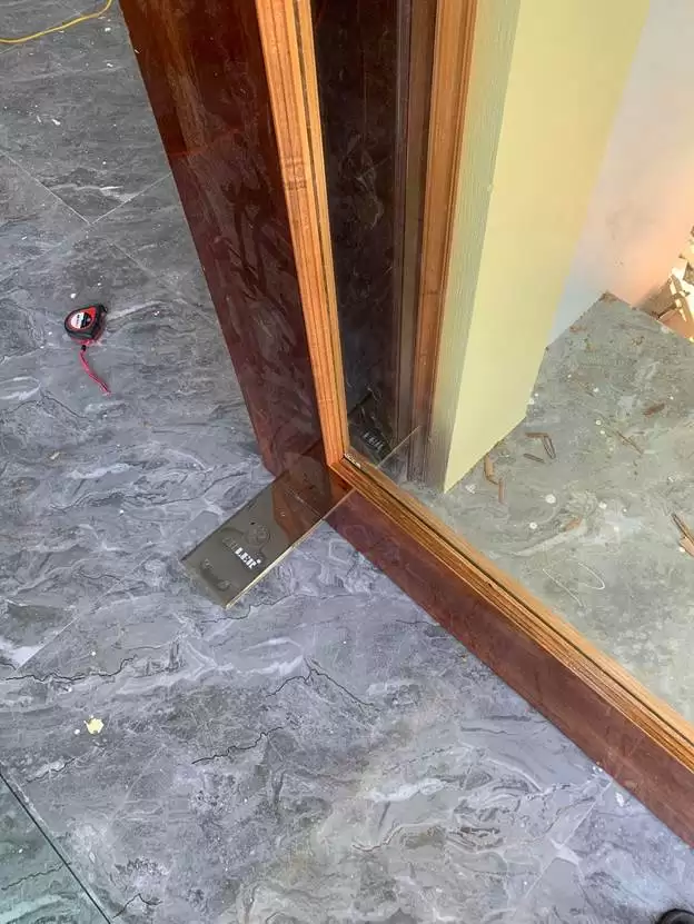 GIẢI PHÁP CHO CỬA GỖ NẶNG VÀ TO